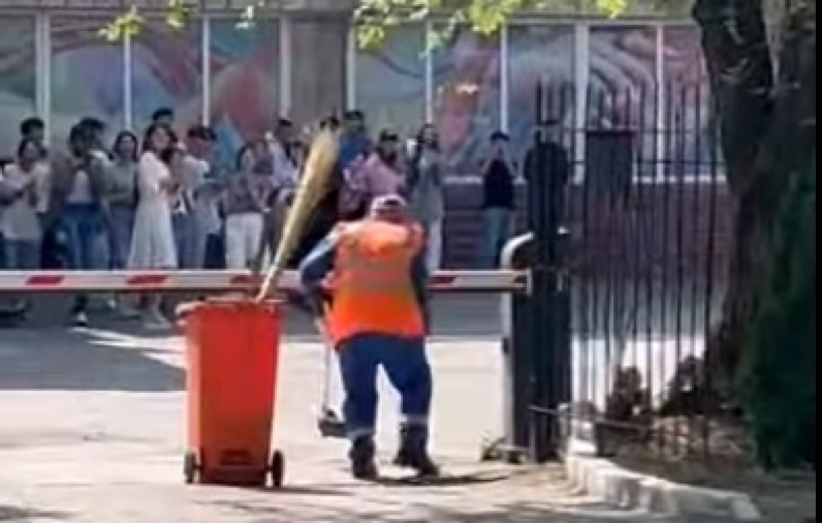 Зажигательный танец дворника под Beyonce восхитил Казнет (ВИДЕО)