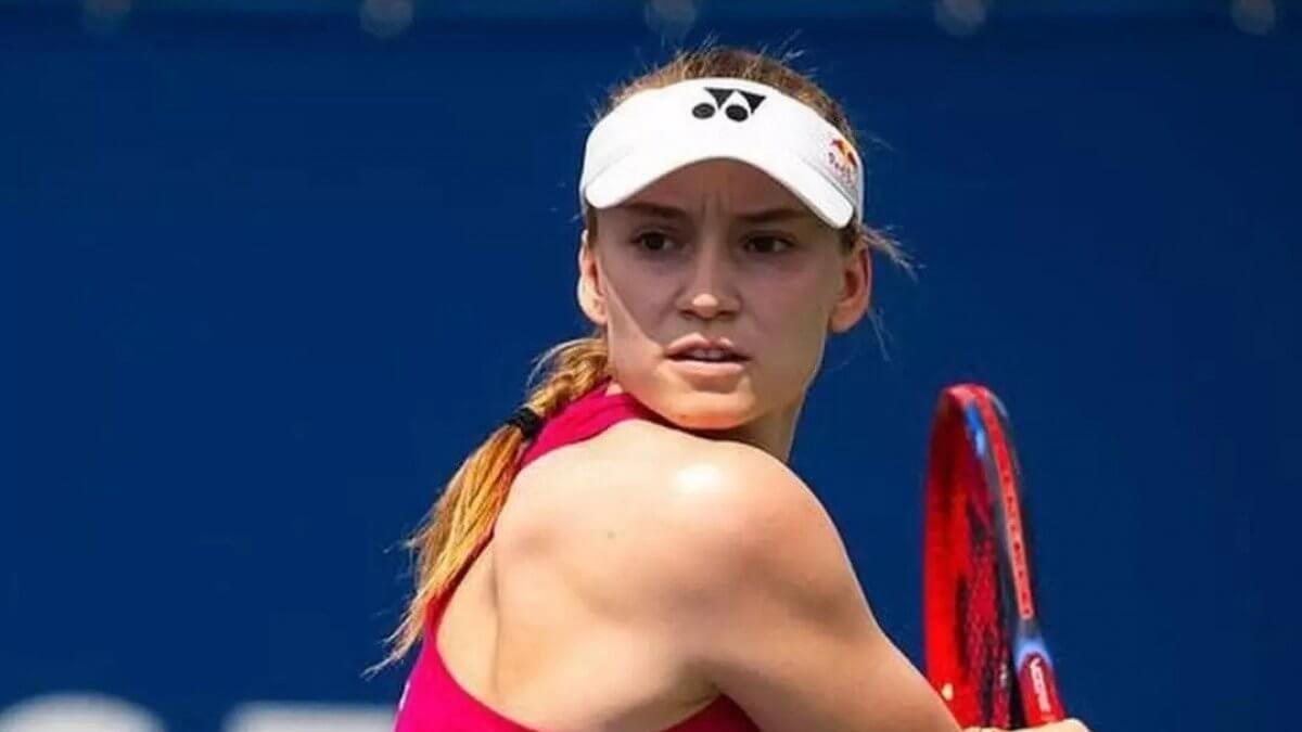Елена Рыбакина вышла в финал турнира в Брисбене