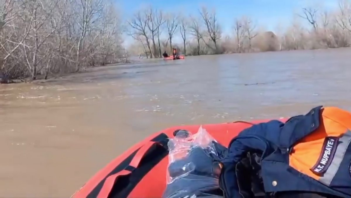 Трое мужчин пропали на воде в Абайской области (ВИДЕО)