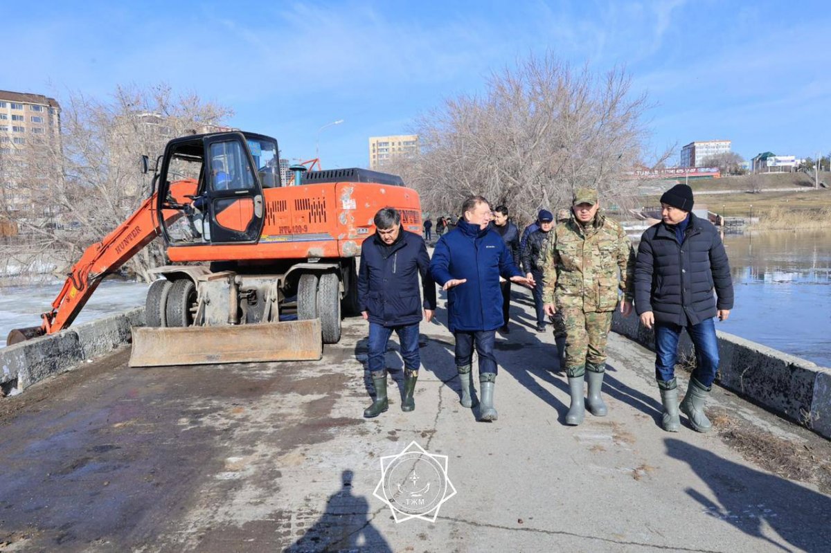 Давайте будем единым целым - депутаты выехали в пострадавшие от паводков регионы (ВИДЕО)