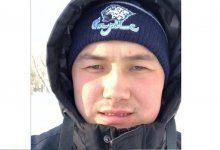 Таксист пересек закрытую трассу Нур-Султан-Караганда и сбил насмерть мужчину