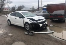 Тойота протаранила блокпост в Алматы: полицейский с переломами доставлен в больницу