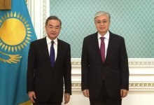 Токаев обсудил с главой МИД КНР перспективы двустороннего сотрудничества