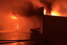 Крупный пожар в Караганде: на рынке загорелся контейнер с деньгами