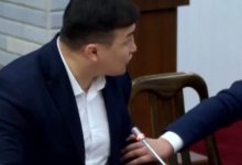 Не говори мне эээ: "дерзкое" общение кыргызских депутатов рассмешило Казнет