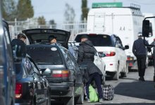 Огромная очередь образовалась на границе Казахстана и Кыргызстана