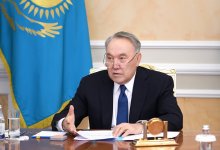 Назарбаев не вмешивается в политику Казахстана – спикер Сената