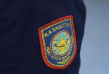 "Лыка не вязал": заснятый на видео в Жылыое пьяный полицейский лишился работы