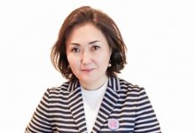 Замглаву горздрава Алматы уволили с госслужбы за вымогательство