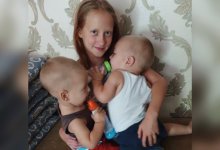 12-летняя девочка вытащила из огня годовалых близнецов в Шымкенте
