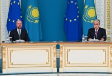 Европейские санкции и транскаспийский маршрут: о чем говорили Токаев и глава ЕС