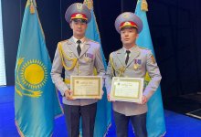 Награду от министра МЧС получили спасители 92-летней бабушки в Талдыкоргане