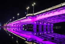 Полицейские спасли астанчанина, прыгнувшего в ледяную реку с моста