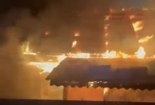 Пожарные спасли четыре человека из горящего дома в Усть-Каменогорске