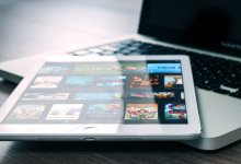 Карагандинские Бони и Клайд, прикрываясь ребенком, украли iPad из магазина (ВИДЕО)