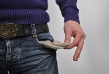 Полтора миллиарда тенге задолжали сотрудникам работодатели Казахстана