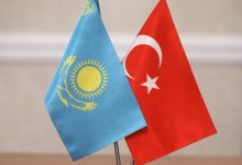 Казахстан отправит в Турцию 55 тонн гумпомощи
