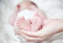 16 малышей родились в день выборов в Абайской области