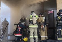 Двухэтажная баня загорелась в Караганде