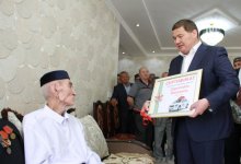 Автомобиль подарили 100-летнему ветерану-фронтовику в Кызылординской области