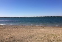 Карагандинцы жалуются на неприятный запах на берегу Федоровского водохранилища