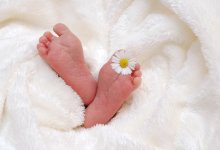 Тройня после девяти лет ожидания родилась в семье из Актау