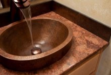 Почему десятки домов остаются без горячей воды в Рудном
