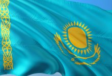 Флаг Казахстана нашли на свалке на месторождении в Атырау