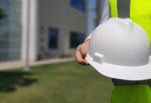 Акмолинец получил ушиб мозга и закрытый перелом на работе