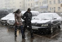 Туманы, гололед и сильный ветер прогнозируют по Казахстану