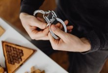 Подозреваемого в изнасиловании родной дочери разыскивают в Павлодаре