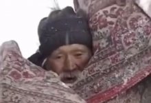 Стало известно о судьбе замерзающего бездомного в Костанае (ВИДЕО)
