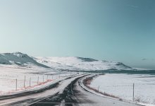 19 легковушек и автобус застряли на трассе в Туркестанской области