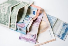 Евро подешевел на торгах в Казахстане