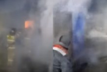 Контейнеры загорелись на стройке в Астане (ВИДЕО)