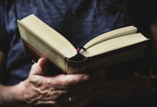 Только четверть казахстанцев читают книги