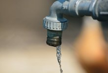 Без воды осталась часть домов в Семее из-за аварий