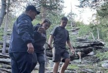 Четыре человека застряли в горах Карагандинской области