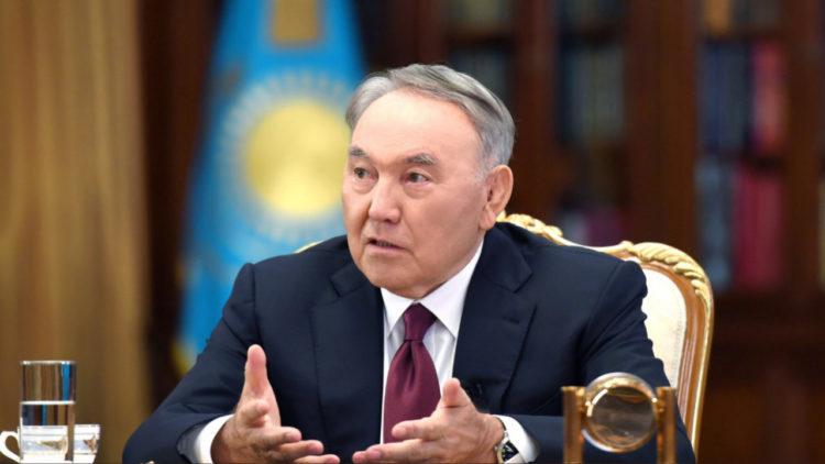 Нурсултан Назарбаев поговорил с акимами о безопасности граждан во время ЧП