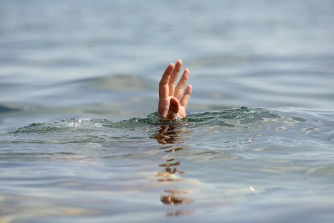 В Костанае школьник пошел купаться после школьной линейки и утонул