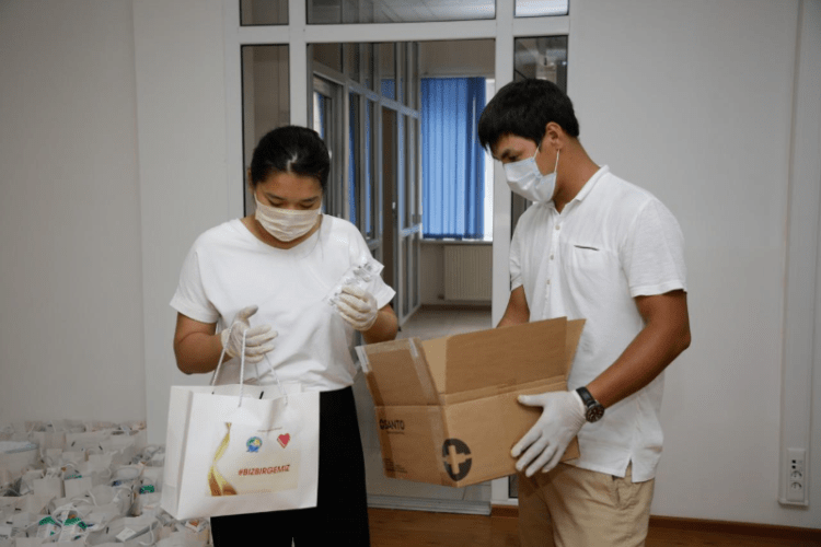 Пакеты с лекарствами бесплатно получат 3000 семей Атырауской области