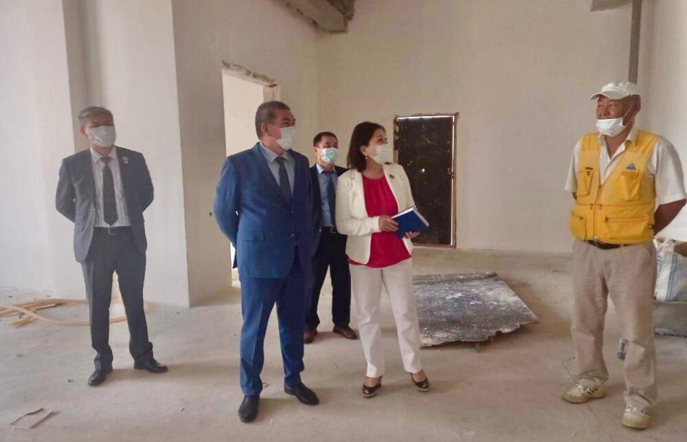 Кандидат в акимы района Жамбылской области собирается заняться газификацией и интернетом 2 аким